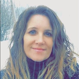 Meet your Posher, Denise